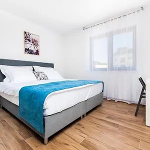 Mauro Apartment Rovinj